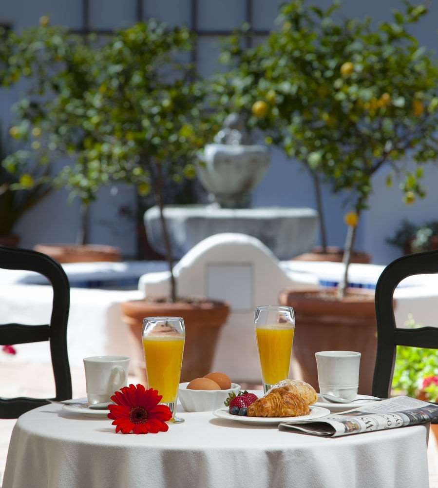 Spanish Garden Inn Σάντα Μπάρμπαρα Εστιατόριο φωτογραφία